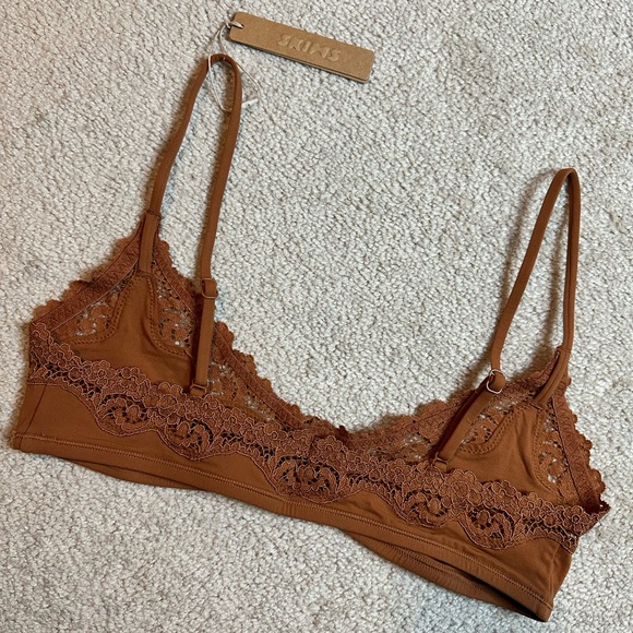 ❌SOLD❌NWT | Skims | Fits Everybody Lace Scoop Bralette - Picture 3 of 5